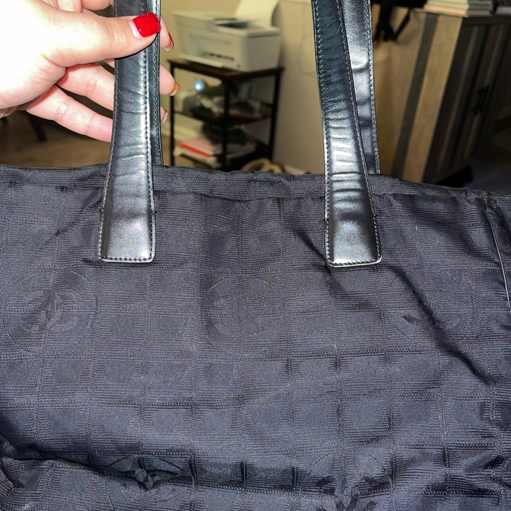 Chanel tote